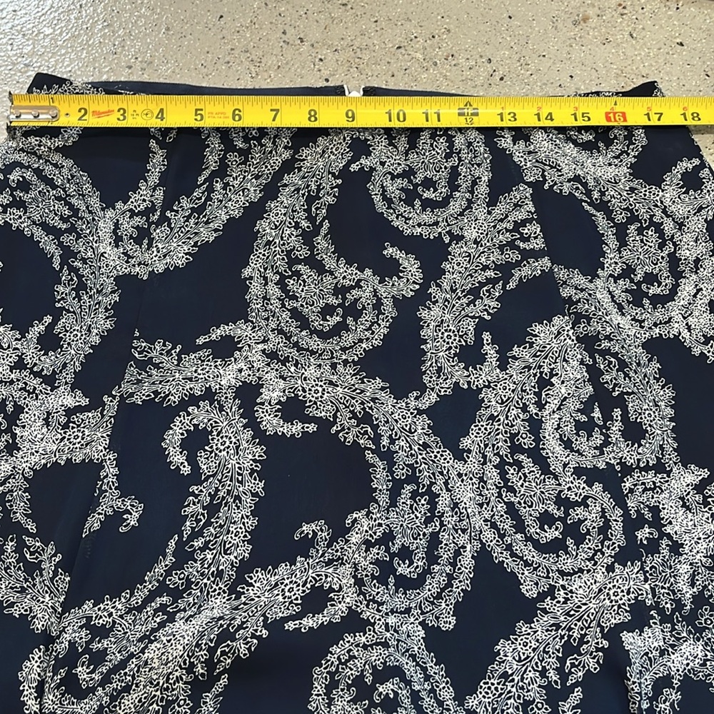 LIZ CLAIBORNE A-LINE FLOWY FLORAL CHIFFON MAXI SKIRT DARK BLUE WHITE SIZE 12 - Picture 13 of 15
